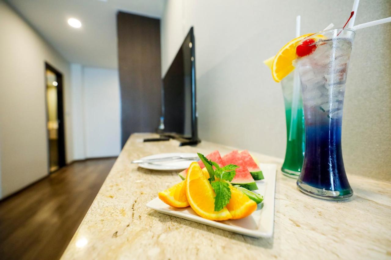 SureStay Plus Hotel by Best Western Sukhumvit 2 Bangkok Exterior foto