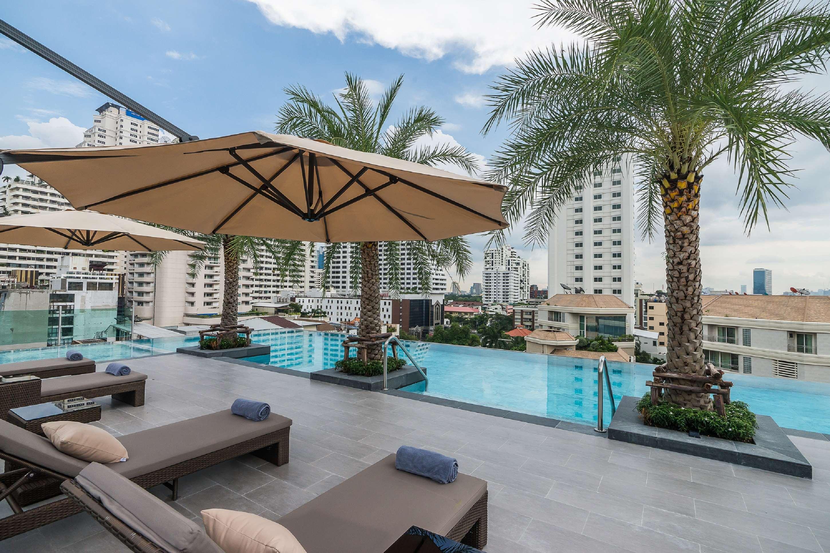 SureStay Plus Hotel by Best Western Sukhumvit 2 Bangkok Exterior foto