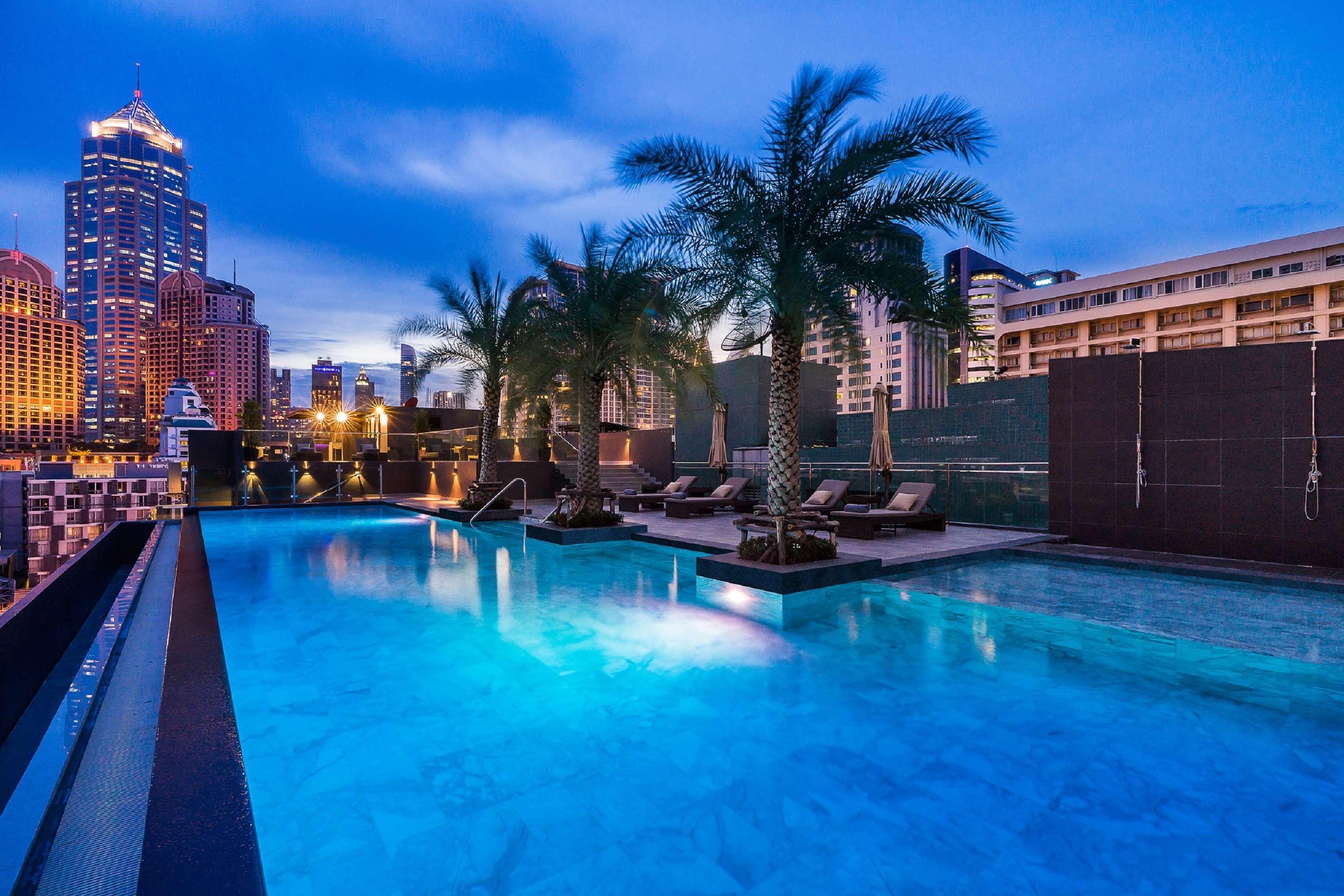 SureStay Plus Hotel by Best Western Sukhumvit 2 Bangkok Exterior foto