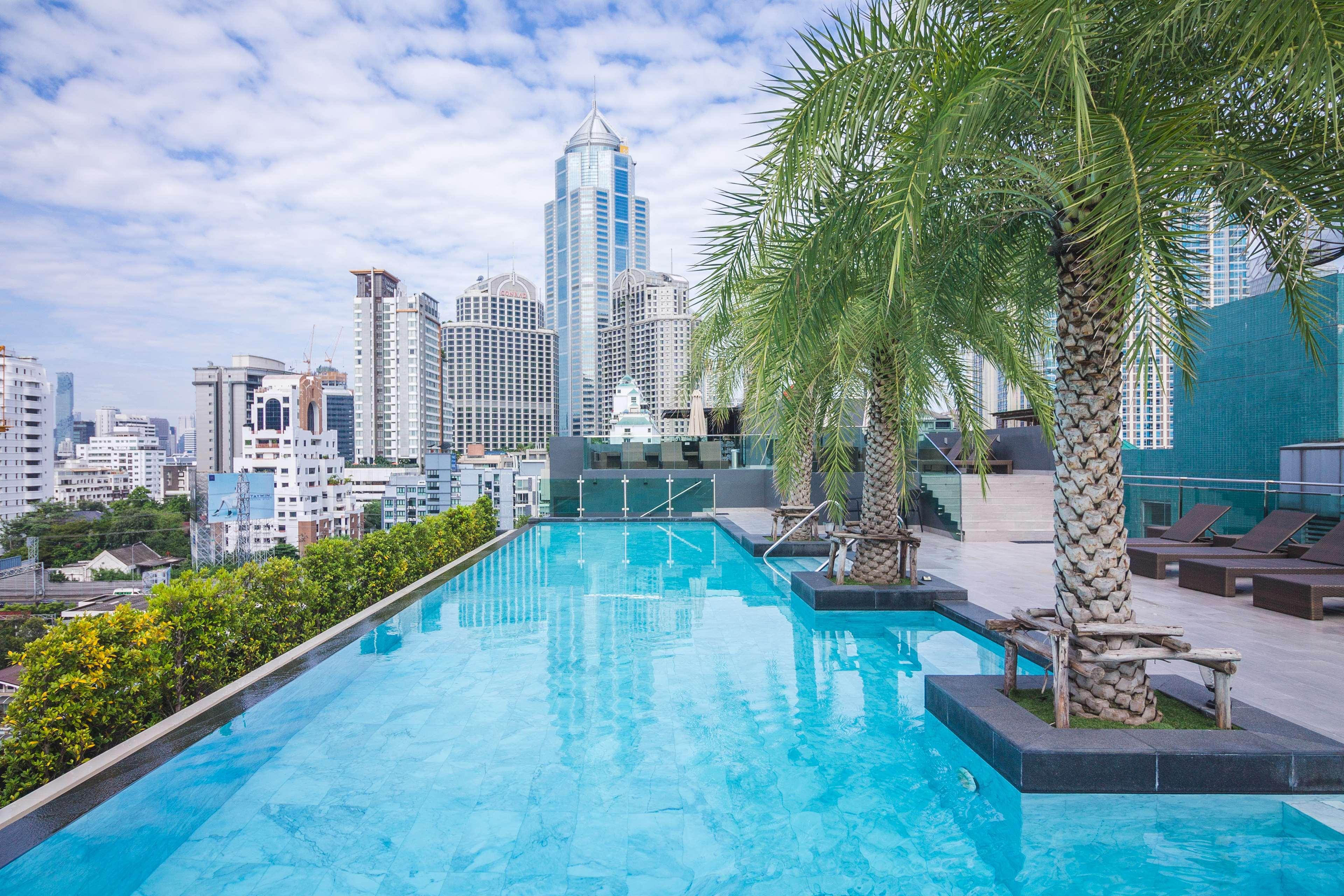 SureStay Plus Hotel by Best Western Sukhumvit 2 Bangkok Exterior foto