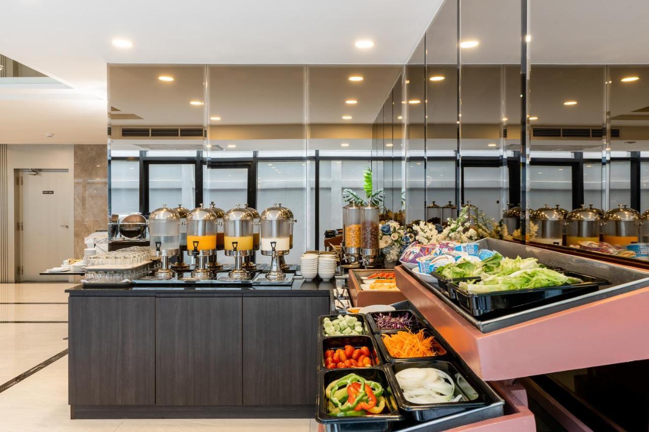SureStay Plus Hotel by Best Western Sukhumvit 2 Bangkok Exterior foto